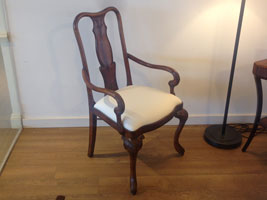 Amelia Chair