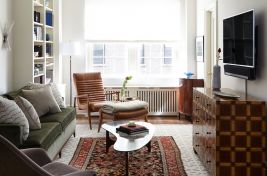 Room designed by Ali Reeve, custom sofa by Luigi.